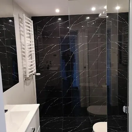 Daire Apartament Przy Sky Tower